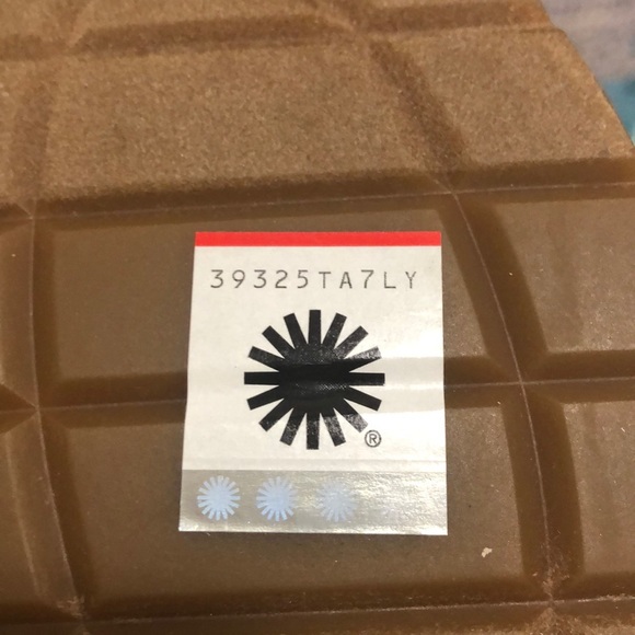 NWOB UGG Lenox Platform Sandal - Picture 13 of 13